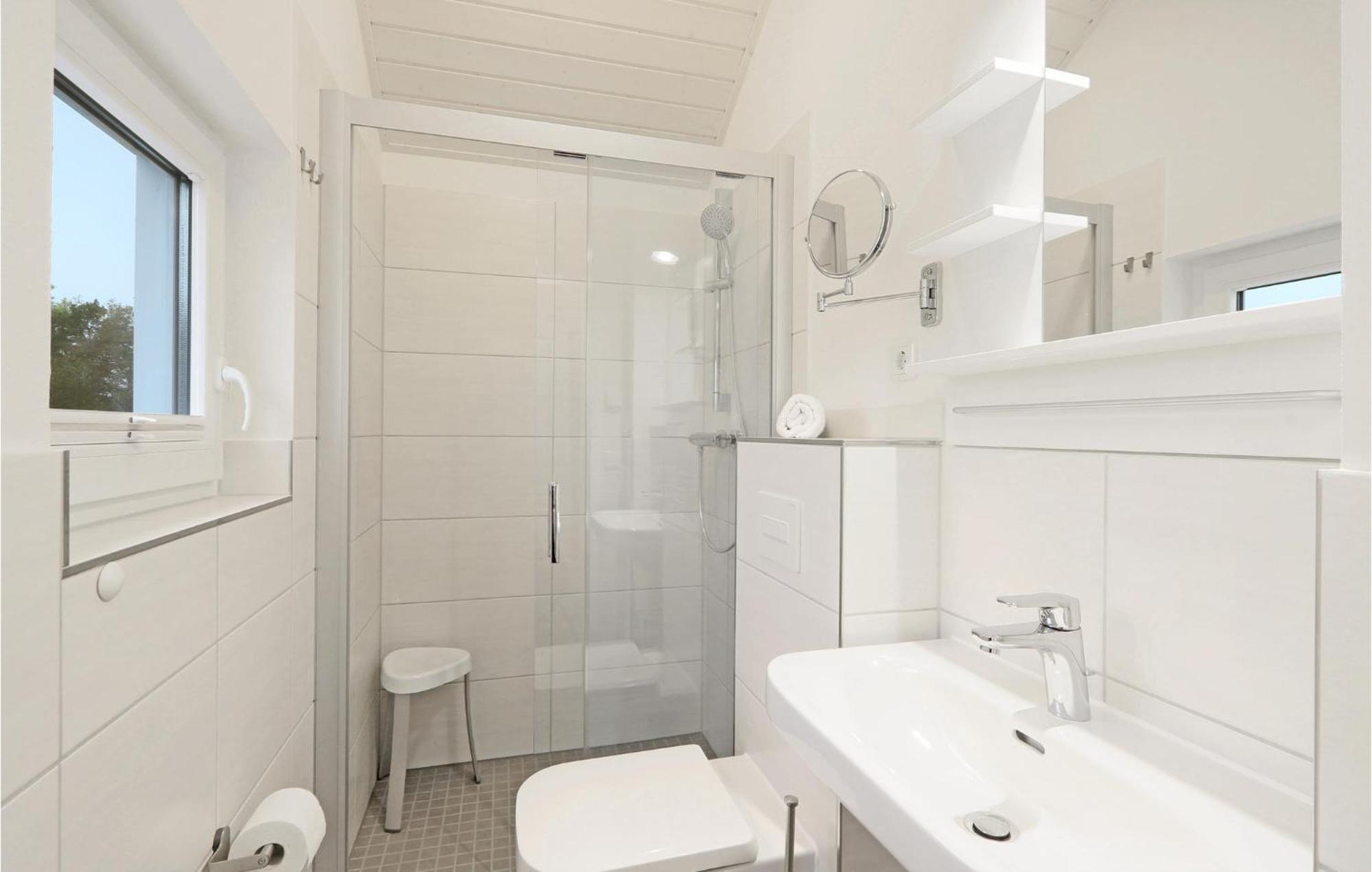 3 Bedroom Stunning Home In Krems Ii-Warderbrueck Gols Eksteriør bilde
